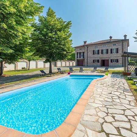 Villa Cornelia , Entire Villa With Private Pool Corneliano d'Alba Exterior foto